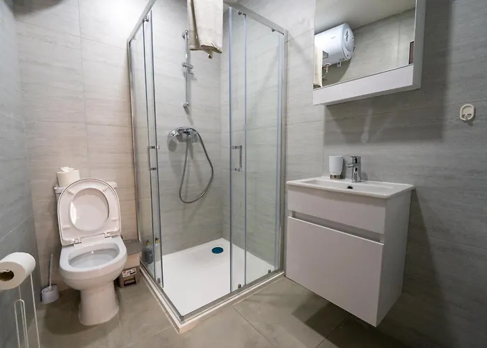 Flora Flats 1st, 2nd And 3rd Floor Appartments No Lift * St. Paul's Bay