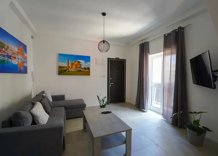 Flora Flats 1st, 2nd And 3rd Floor Appartments No Lift *